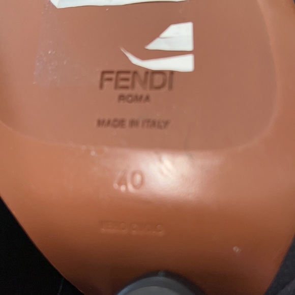 Fendi 2015 F/W Runway Boots - Picture 9 of 10